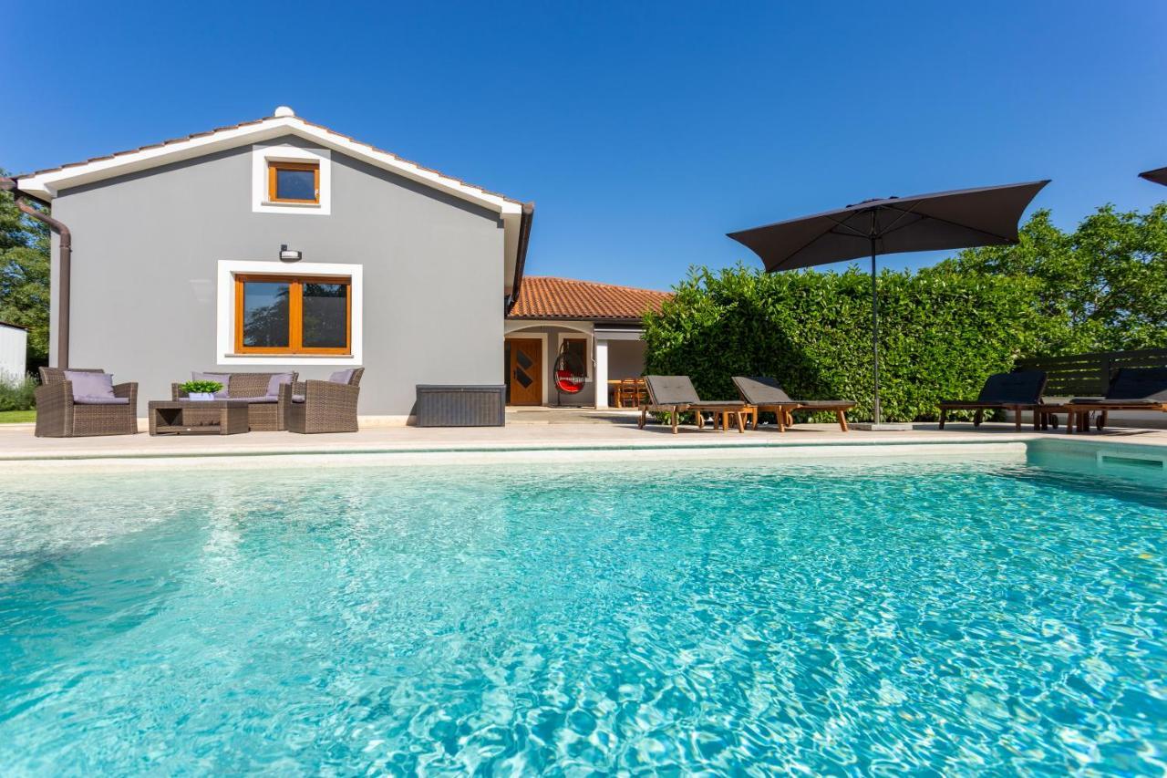 Villa Anavi Bicici Dış mekan fotoğraf