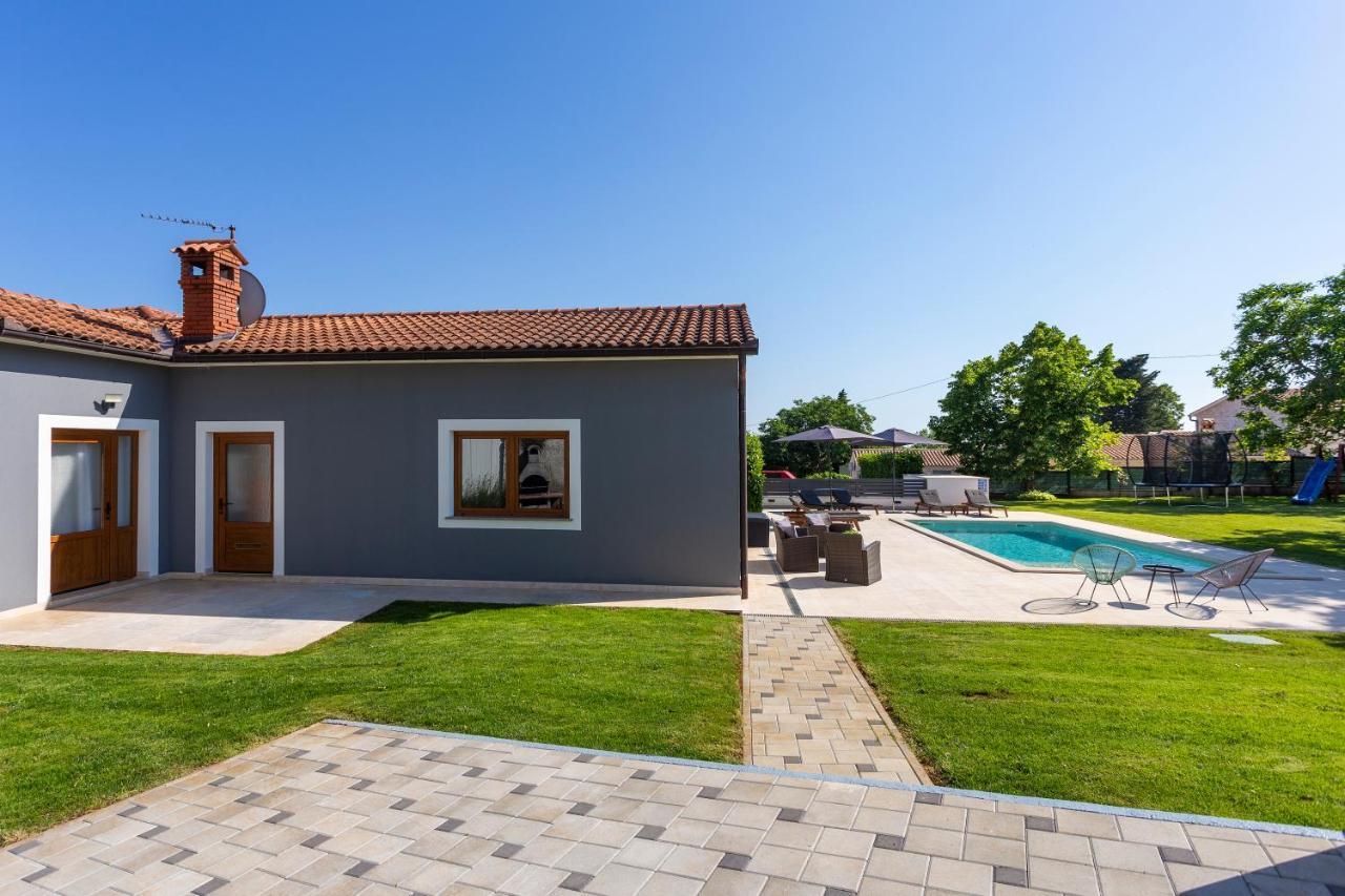 Villa Anavi Bicici Dış mekan fotoğraf