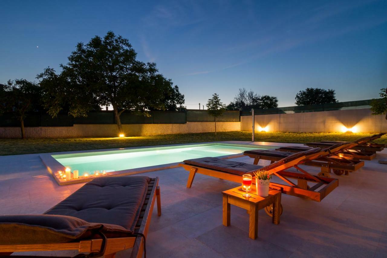 Villa Anavi Bicici Dış mekan fotoğraf